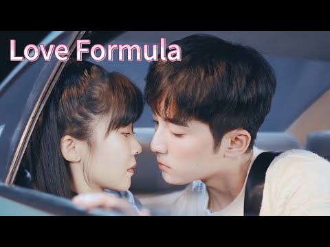 Видео: Холодный бог после выпивки стал милым💕Хватает за руку и целует?! 😳