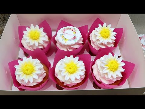 Видео: Мафины с начинкой. Крем-Чиз.  мини Тортики от Кати. Капкейки. Мафины с малиной очень вкусный рецепт