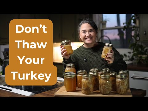 Видео: Консервируем целую замороженную индейку | Сделайте это СЕЙЧАС, пока индейка продается!