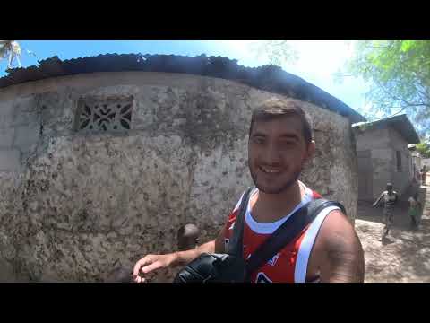 Видео: Танзания.Остров Занзибар.Сладости для детей.Нунгви.Африканская деревня.Как живут люди в Африке.Жесть