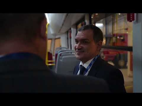 Видео: Новосибирский трамвай в новом дизайне показали на транспортном форуме