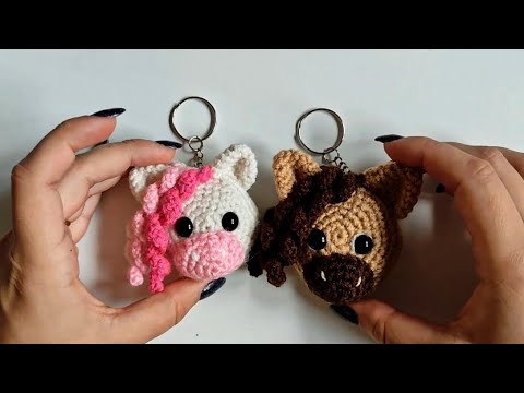 Видео: 🦄 Амигуруми брелок лошадка🐴 МК по вязанию крючком | очень лёгкий мастер-класс@minihook.studio 