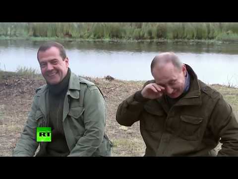 Видео: Группа Ленинград, "Любит наш народ"