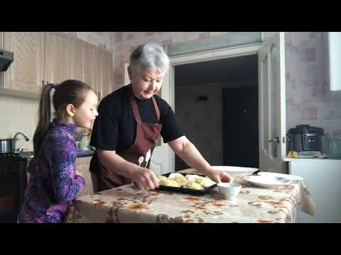 Видео: Любимые расстегаи с рыбой.Тесто на сметане//Козий вечерний моцион.Витаминизирую котных коз//