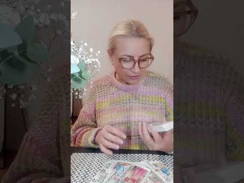 Видео: ЧТО ДУМАЕТ о ВАС ЗАГАДАННЫЙ МУЖЧИНА в ДАННЫЙ МОМЕНТ ⁉️ #тароhappystarnatali 