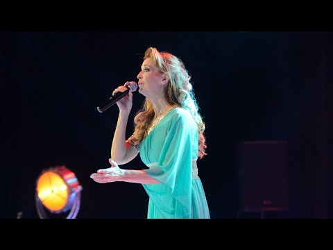 Видео: Възрастни деца – Юбилеен концерт "Живей за мига - 35 години на сцена" 2017