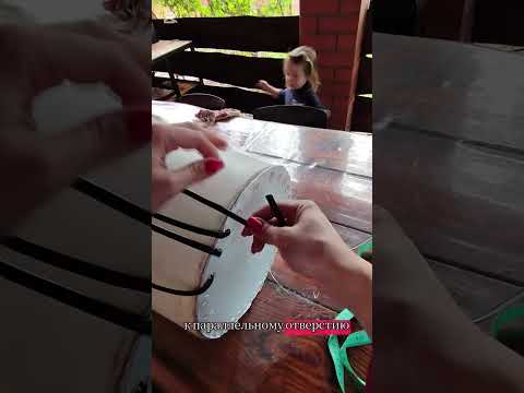 Видео: Кашпо из ротанга "Спираль". Одной лозой