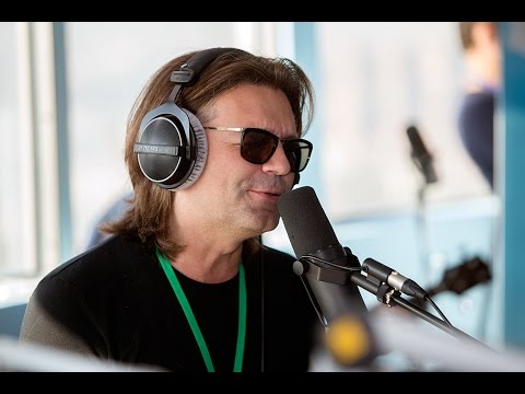 Видео: Дмитрий Маликов - Ты Одна, Ты Такая (LIVE @ Авторадио)