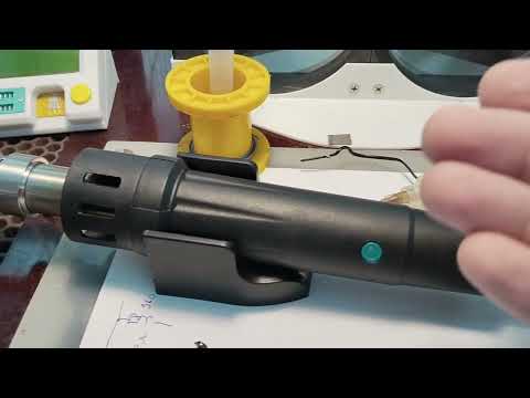 Видео: Yihua 992D-iii Разборка фена. Особенность декоративного стекла /свето-фильтра LCD.