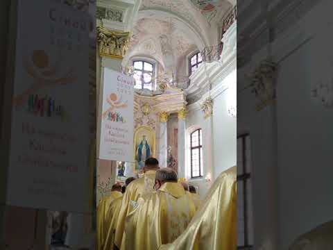 Видео: Цябе, Бога, праслаўляем!