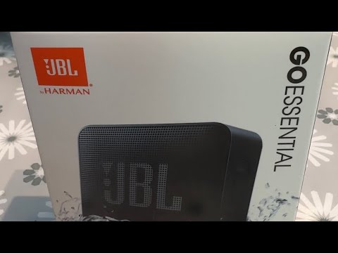 Видео: Розпаковка і обзор колонки JBL GO Essential