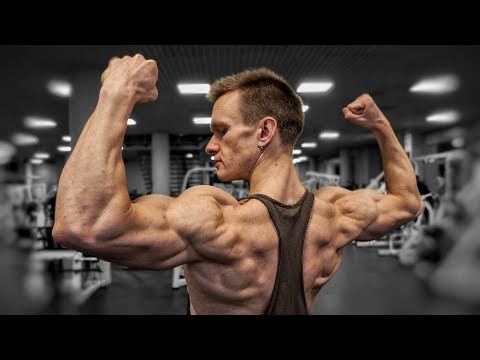 Видео: Секреты качественной мускулатуры: вес, повторения, техника