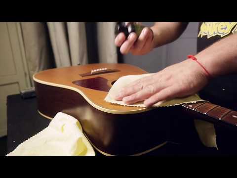 Видео: Профессиональный уход за гитарой. Обзор набора Dunlop 6500 “System 65 Guitar Maintenance Kit”