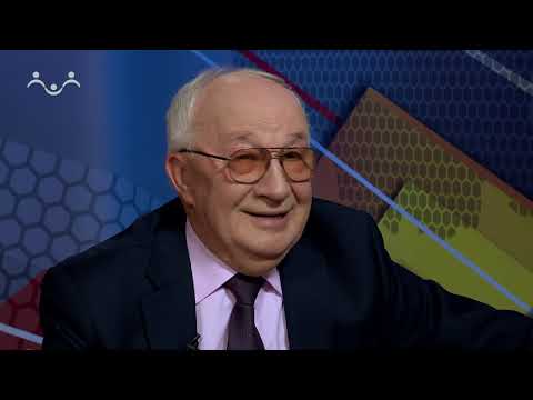 Видео: Хоровой дирижёр Александр Свешников