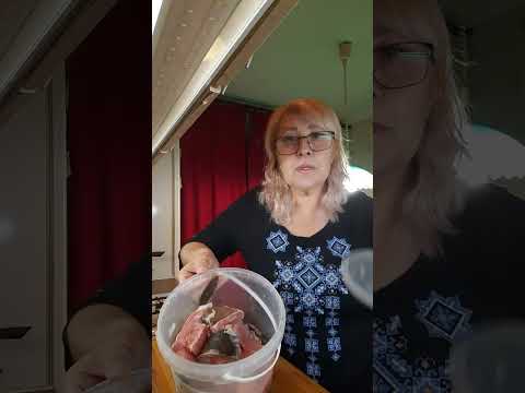 Видео: ЖАРЮ КАРПА И ОБЩАЮСЬ в ПРЯМОМ ЭФИРЕ.
