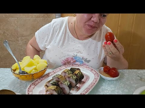 Видео: МУКБАНГ 🍽 СЛАБОНЕРВНЫМ ПРОШУ УДАЛИТЬСЯ MUKBANG 🍴THOSE OF THE WEAK OF NERVE PLEASE LEAVE