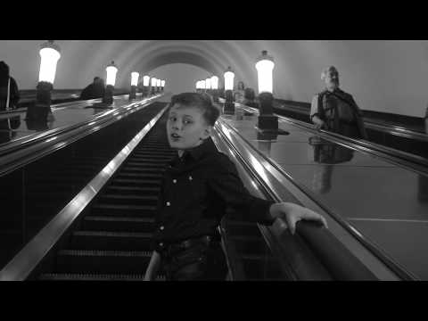 Видео: Никита Бидуля  - А я иду, шагаю по Москве (из кф - Я шагаю по Москве) - 30.06.2018