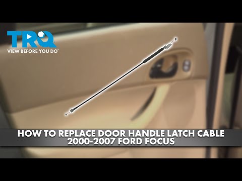 Видео: Как заменить трос защелки дверной ручки Ford Focus 2000-2007