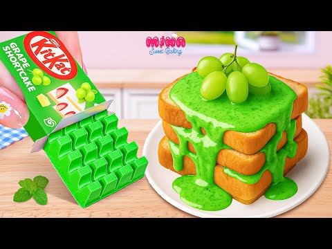 Видео: 💚Сладкий торт KitKat с зелёным виноградом💚Рецепт удивительного миниатюрного шоколадного хлеба с в...