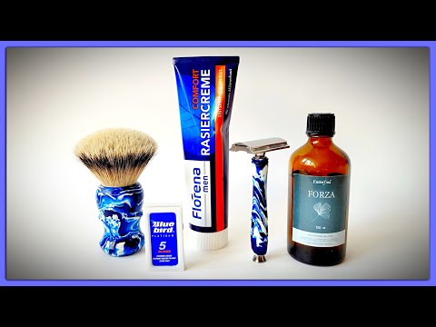 Видео: Бритье! RazoRock GC 0.84 - Blue Bird - by Lebedich - Florena - Endorfina - Epsilon - 3D