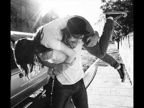 Видео: Тише тише это сердце моё бьётся ♥