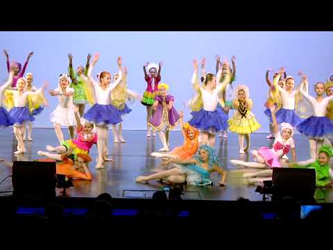 Видео: «Маленькая страна»