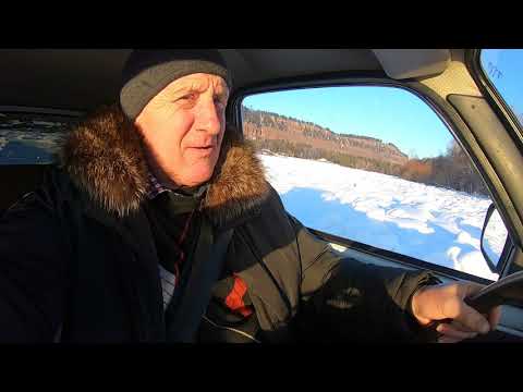 Видео: Сибирская баня на сваях, долгожданный приезд среднего внука