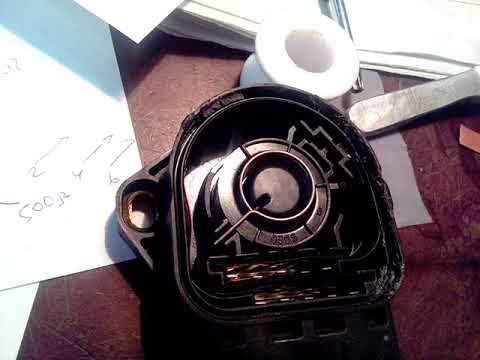 Видео: Ремонт датчика педали акселератора Scenic 2 1,9DcI