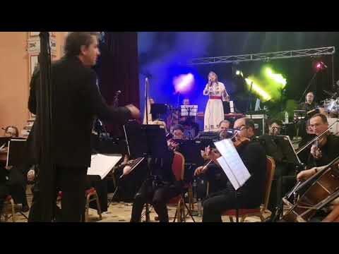 Видео: „Еньовден“ (Жени Кринчева, Симфониета София и Джаз формация София)