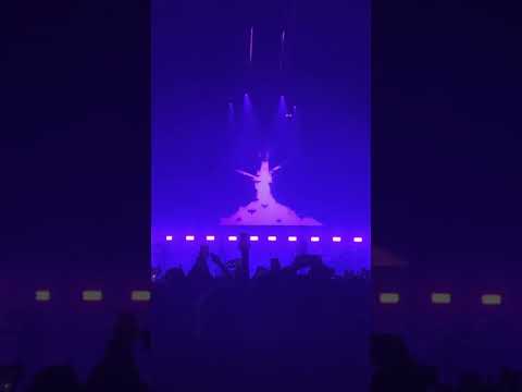 Видео: ЛСП - Тело, концерт в Москве 15 марта 2023