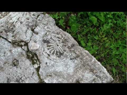 Видео: Древние плиты в фундаменте храма преп. Ферапонта