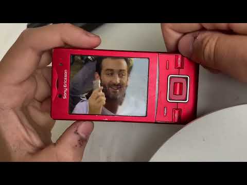 Видео: Обзор телефона Sony Ericsson j20i Hazel