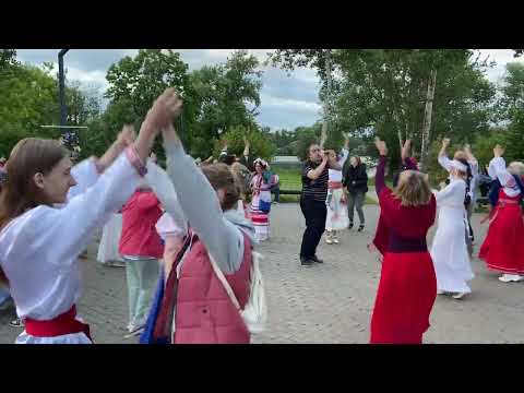 Видео: У Светки СОколовой День Рождения Исполняет Никита Локшин Праздник Ивана Купала в Долгопрудном,25 06
