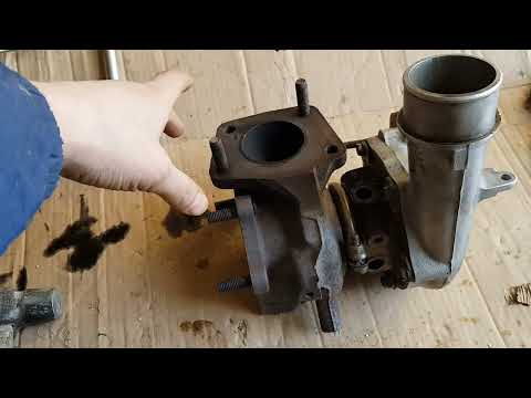 Видео: Снятие турбины Мазда СХ-7. Другой способ. 3 часть