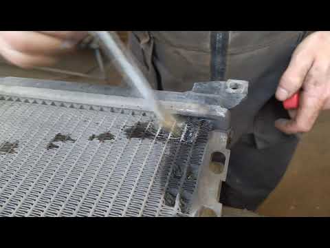 Видео: Пайка алюминиевого радиатора