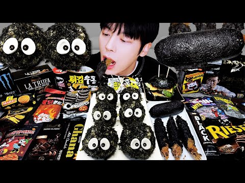 Видео: АСМР МУКБАНГ | Медовое желе Galaxy, конфеты, десерты(черная еда, желе из лапши, мороженое), рецепт