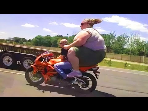 Видео: Неожиданные Ситуации на Дороге: Видео с Видеорегистратора, Которые Вас Удивят