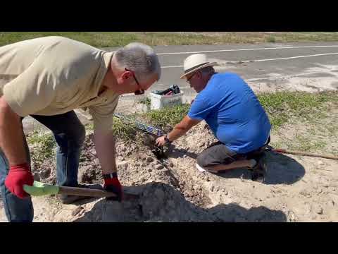 Видео: СРОЧНО!!!ОСТАННІЙ ДЕНЬ.АВТОПОЛИВ ФУТБОЛЬНОГО ПОЛЯ.