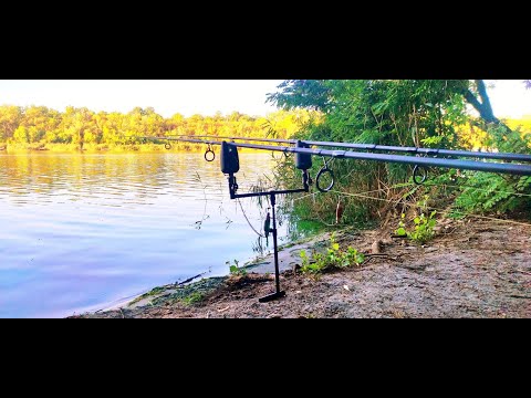 Видео: РЫБАЛКА С НОЧЕВКОЙ НА ДНЕПРЕ В НАЧАЛЕ ОСЕНИ .