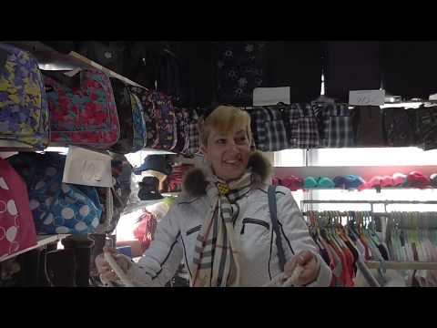 Видео: BUDVA. ( Черногория ). Обзор обувного и вещевого магазина ul. Main way street. 19 02.2020