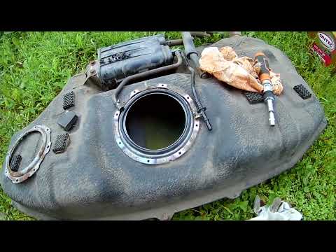 Видео: Солярис. Пробег 970 тыс км. Потёк бензобак.