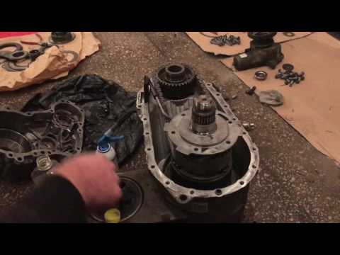 Видео: Замена китайской цепи на оригинал в раздатке Range Rover Nv225