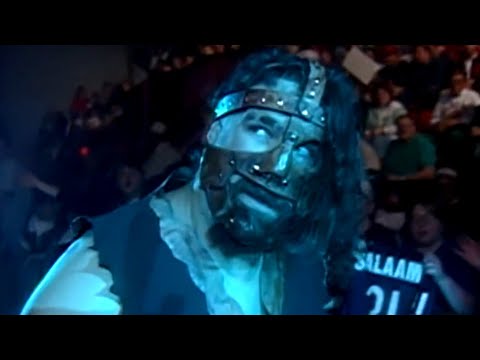 Видео: 10 суперзвезд WWE, которые напугали нас в детстве