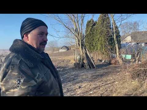 Видео: Чоловік впорядковує присадибну ділянку, я пораюся на кухні  // ЖИТТЯ В СЕЛІ.