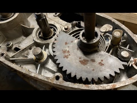 Видео: Паннония 2.0. Разборка механизмов кикстартера и переключения передач