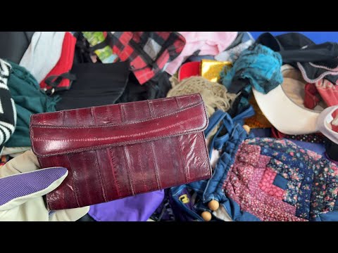 Видео: 🔴БАРАХОЛКА ищу клад в Секонд Хенд на вес #OlyaSineevaUSA