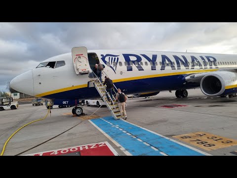 Видео: САМЫЙ ДЕШЕВЫЙ рейс сегодня за 22 фунта стерлингов оказался в ?