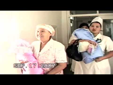 Видео: Арай Мерей выписка из роддома 17.09.2007