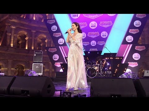 Видео: Сати Казанова - "Спасибо тебе" (Партийная зона 25.03.2018)