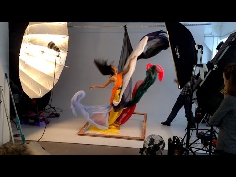 Видео: Съемка движения. Fotolab. Урок 27. Фотошкола Олега Зотова.